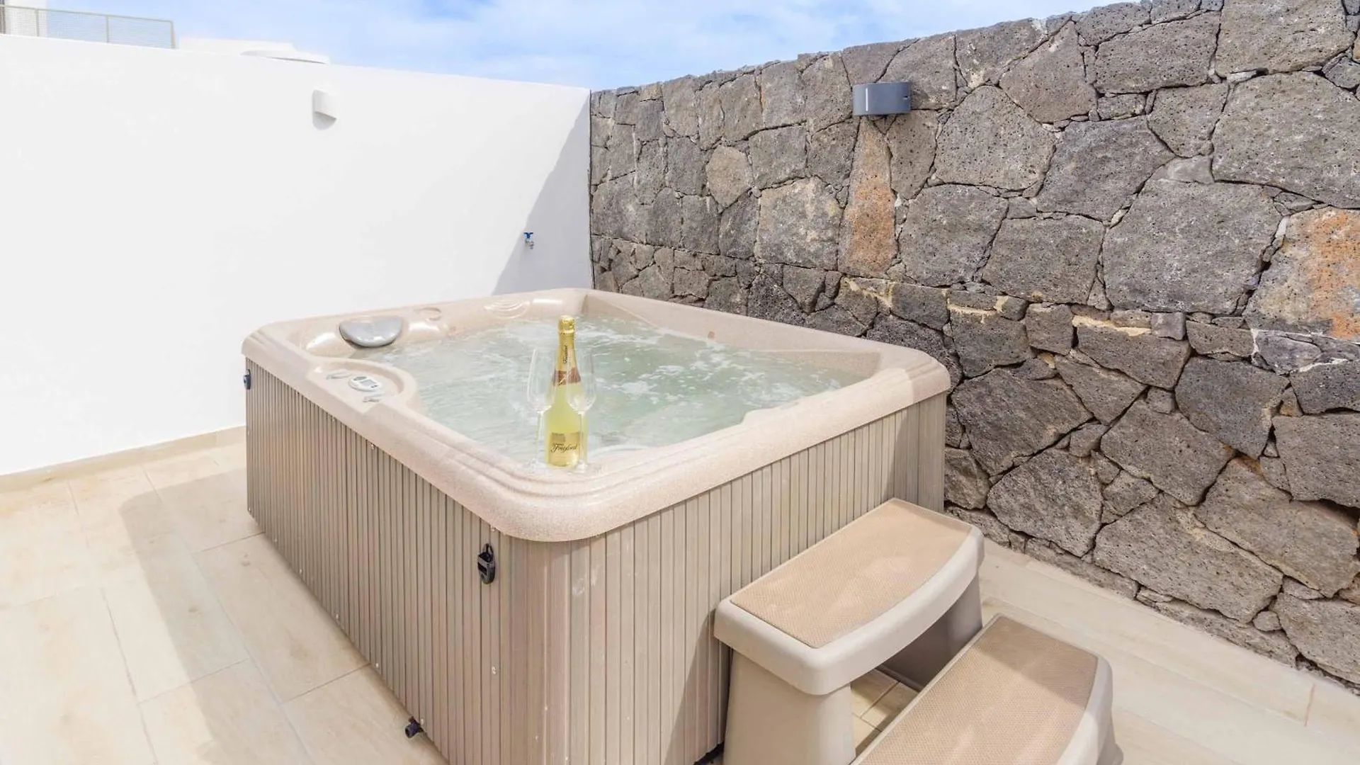 Villa Colina Playa Blanca